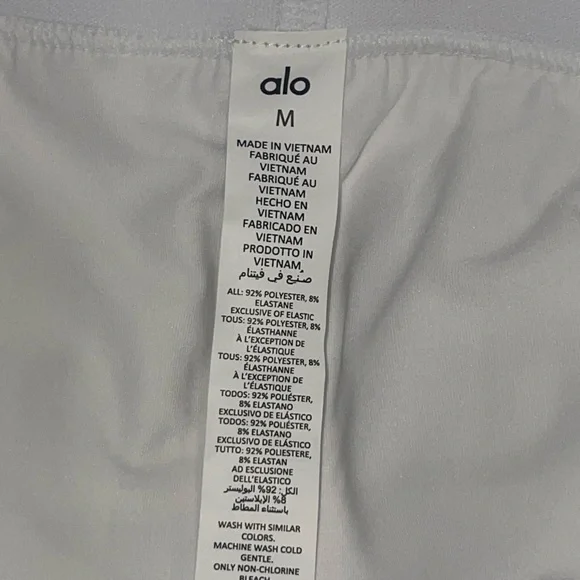 ALO YOGA Aces White Pleated Tennis Skirt $74 Logo Band Reflective Logo Medium - Picture 3 of 8